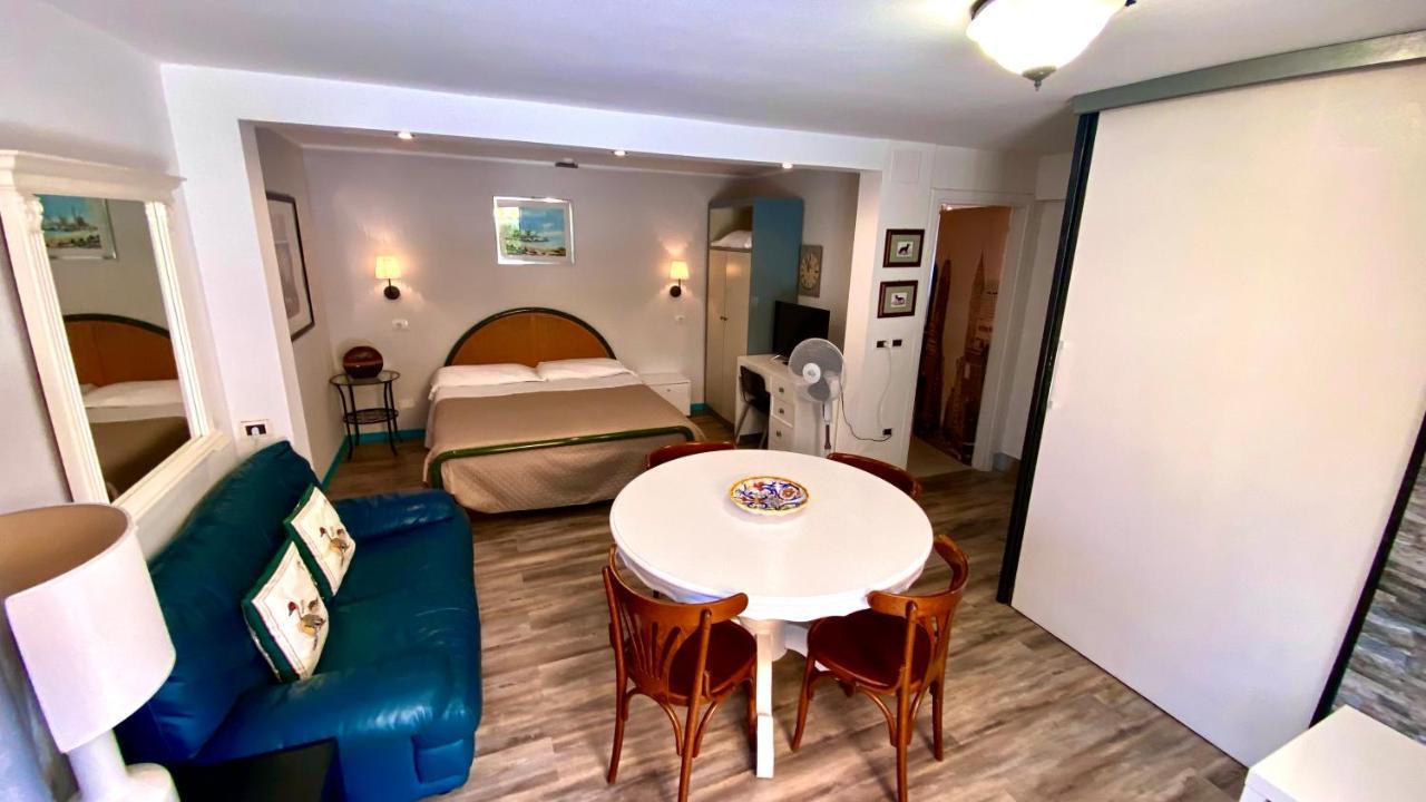 Residence Al Lago 카스틸리오네델라고 외부 사진
