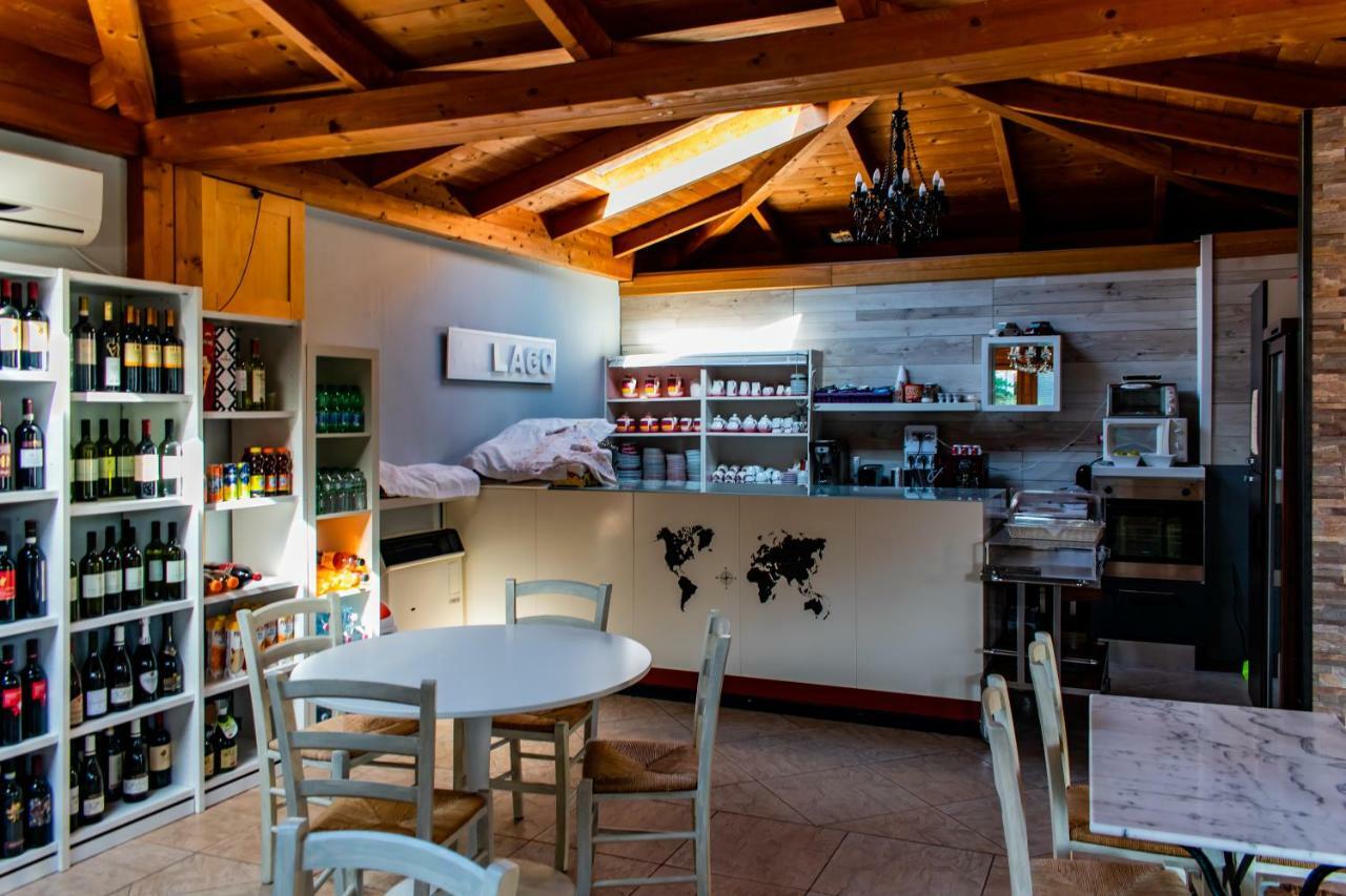 Residence Al Lago 카스틸리오네델라고 외부 사진